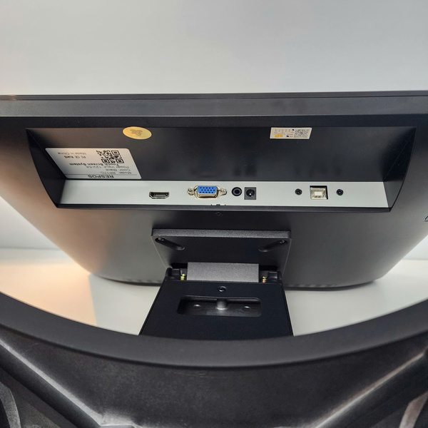 Màn hình cảm ứng RESPOS 15TB