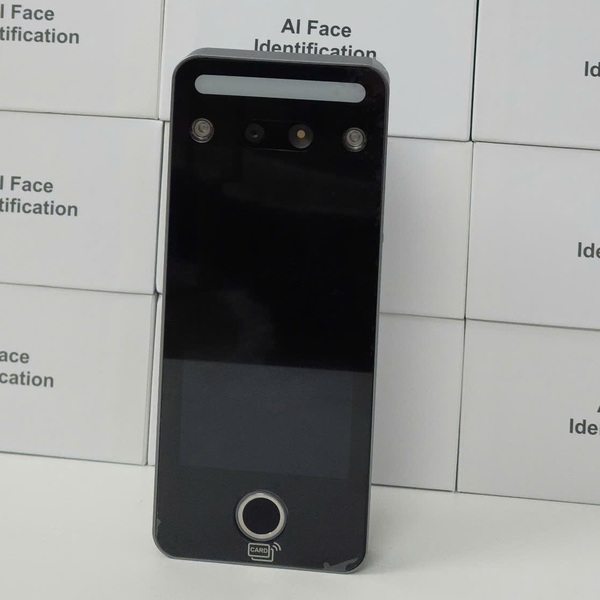 Máy chấm công Ronald Jack Facepro 009